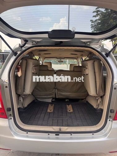 Toyota Innova 2.0G AT 2012 Bạc