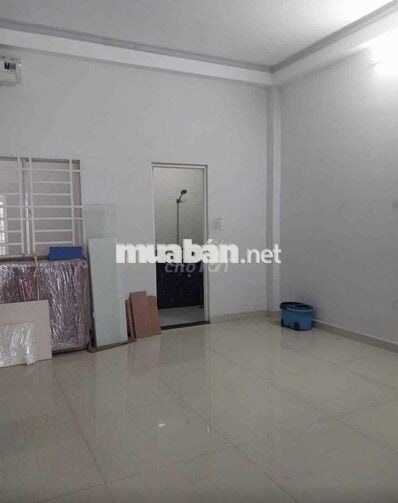cho thuê nhà 3 tầng hẻm xe hơi Huỳnh Thị Hai 10 triệu