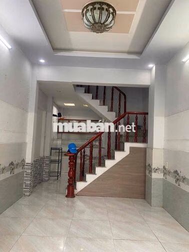 Trệt 2 lầu 3,5*9; 3pn 3wc đg xe tải Rẻ chốt lẹ