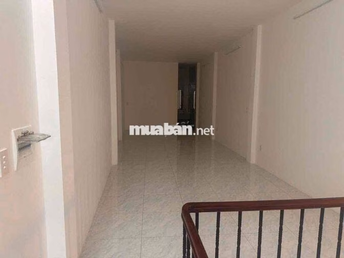 🏡 CHO THUÊ NHÀ NGUYÊN CĂN MẶT TIỀN ĐẶNG CHẤT, P2, Q8 – GIÁ 25 TRIỆU/TH