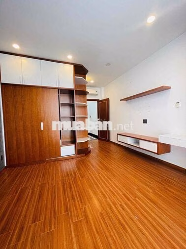 NHÀ THẬT GIÁ THẬT CHO THUÊ ĐƯỜNG TÂN HƯƠNG 16triệu