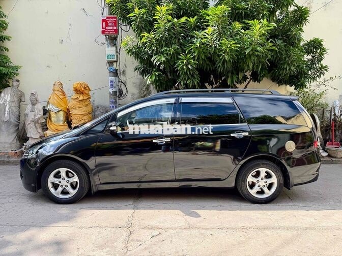 Mitsubishi Grandis 2005 Đen AT chính chủ zin đẹp