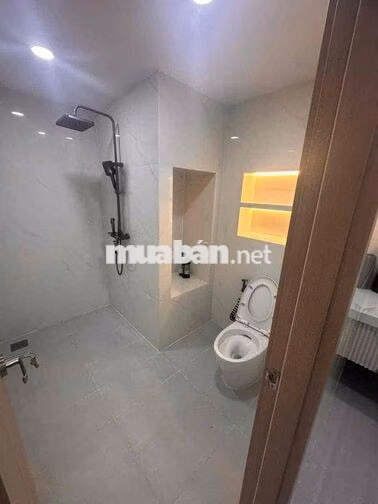 🏡 CHO THUÊ NHÀ NGUYÊN CĂN MẶT TIỀN ĐẶNG CHẤT, P2, Q8 – GIÁ 25 TRIỆU/TH