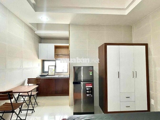 STUDIO CỬA SỔ THOÁNG SÁNG Ở NGAY GẦN PHÚ MỸ HƯNG TIỆN QUA LOTTE MART