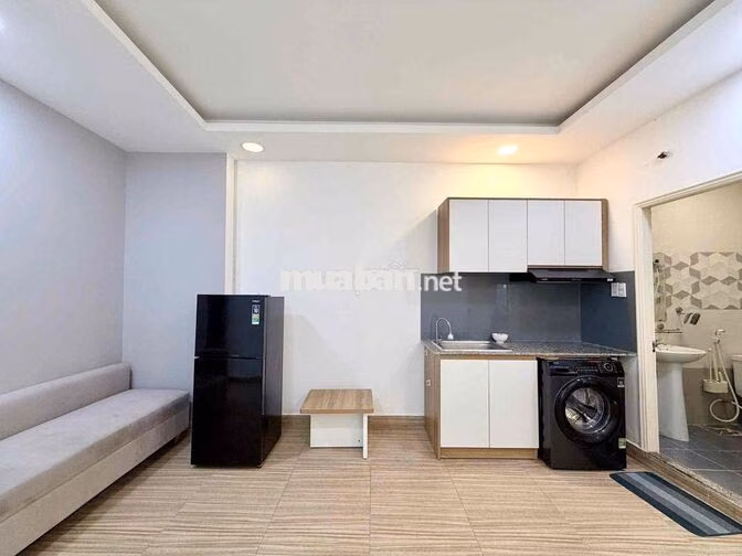 🔥Căn Hộ 1Ph Ngủ Full NT - Cửa Sổ - Ban Công - Máy Giặt Riêng