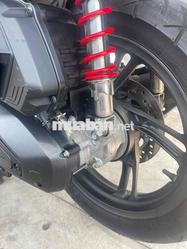 Honda SH 160i xám