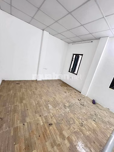 Bán đất mặt ngõ Sơn Tây – Kim Mã, 38m2, 7.9 tỷ.