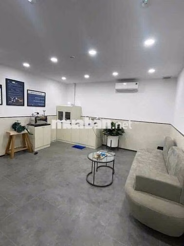 🔥 NGANG 9M PHAN VĂN TRỊ, GÒ VẤP – MẶT BẰNG RỘNG, 3 TẦNG + SÂN THƯỢNG!
