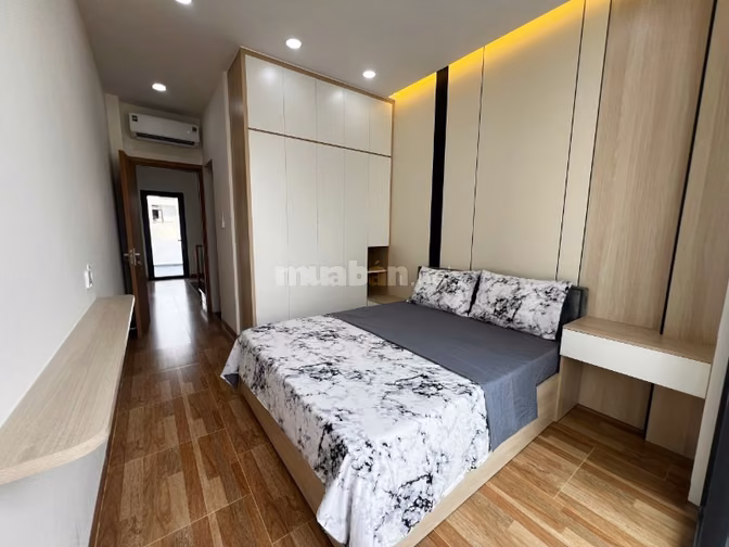 Bán nhà mặt tiền Cô Giang, Phường Cầu Kiệu, TPHCM