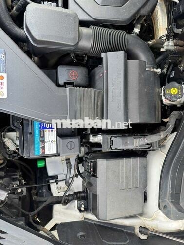 Hyundai Santafe 2019 Premium 2.4L xăng,màu trắng