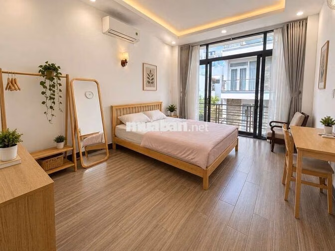 Căn Hộ 1 PN Cao Cấp kế bên Sân Bay - Full Nội Thất - Khu DÂN Cư - 