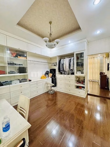 BÁN HOẶC CHO THUÊ 3 MT  LẠC LONG QUÂN, QUẬN 11 