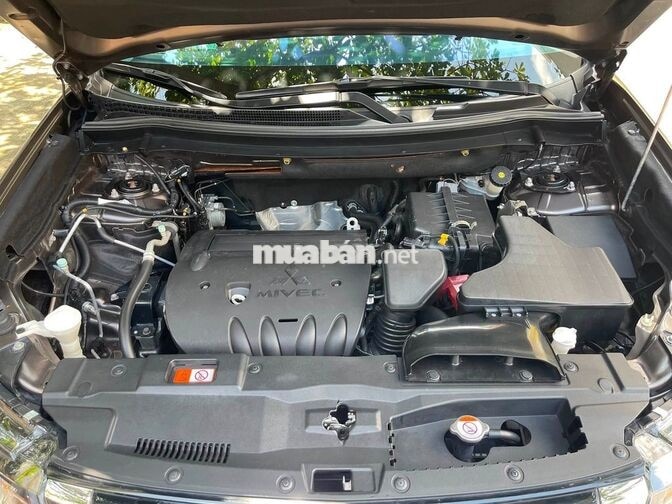 Mitsubishi Outlander 2.0 CVT 2018