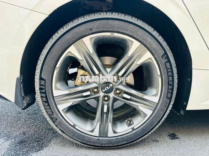 Kia K5 2.0 Premium 2022 Trắng 76.000 km