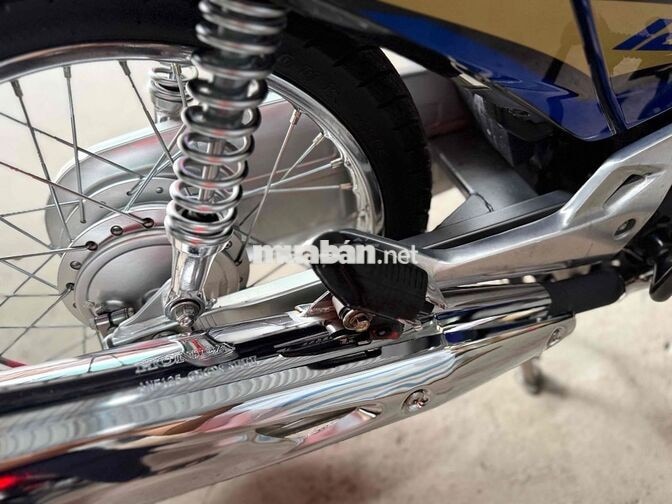 Honda FutureNeo XĂNG CƠ LÊN ÁO FI HÃNG