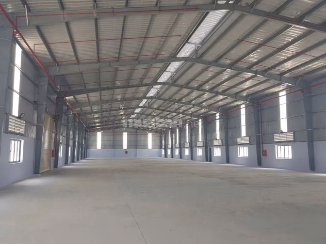 Cho thuê xưởng 2000m2 KCN Đức Hòa, Long An - Giá 180 triệu/tháng