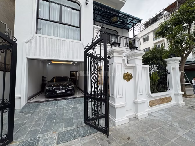 Chính chủ bán căn biệt thự lô góc hiếm tại khu đô thị mới Văn Khê