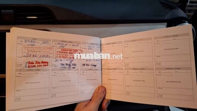 chính chủ bán Almera VL 2023 đi đúng 23000km 