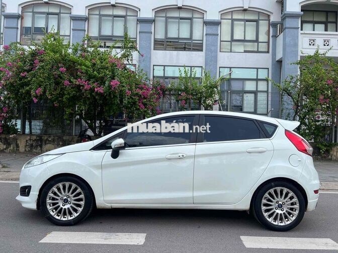 Ford Fiesta 1.0 Tubo 2014 Số tự động Trắng