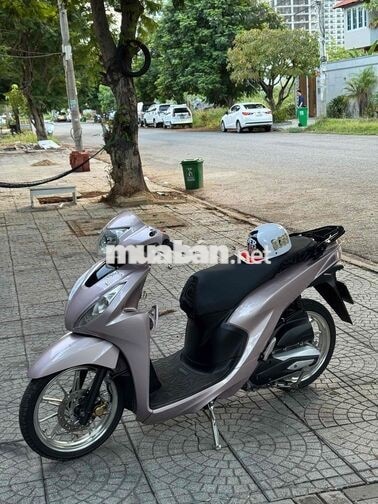 Honda Vision Hồng