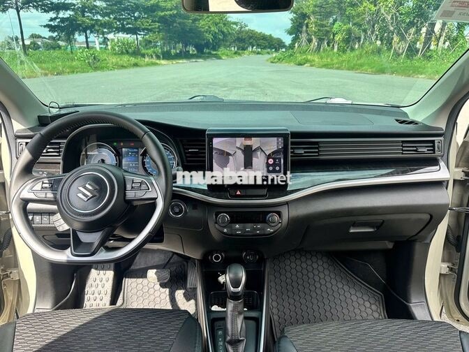 Suzuki XL7 Hybrid 2025 Trắng ngà 60.000KM