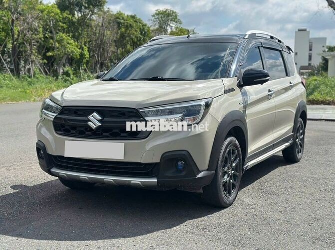 Suzuki XL7 Hybrid 2025 Trắng ngà 60.000KM