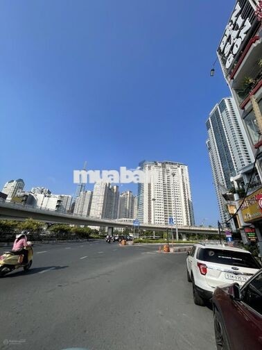 Cho thuê tòa nhà mặt tiền Nguyễn Hữu Cảnh, Bình Thạnh - DT 450m²