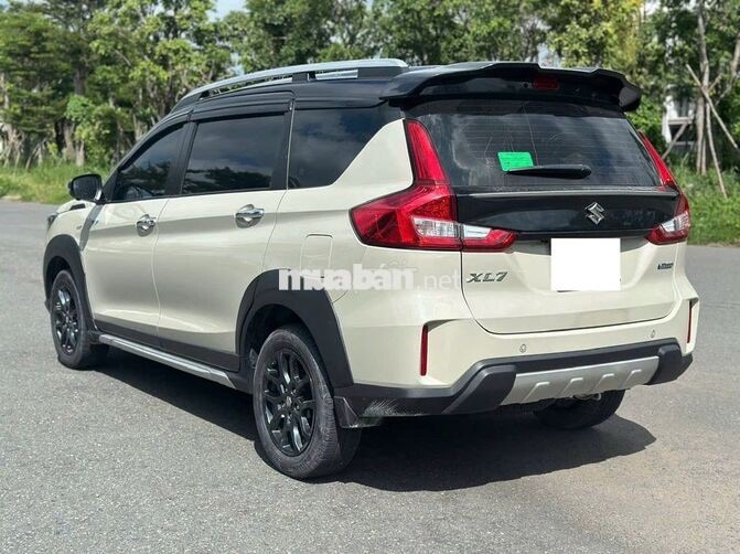 Suzuki XL7 Hybrid 2025 Trắng ngà 60.000KM