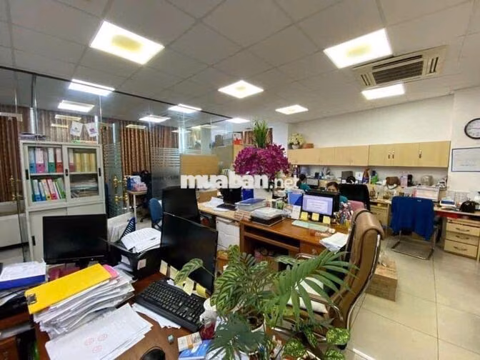 TÒA NHÀ RẠCH BÙNG BINH QUẬN 3 - 9,5x12m - HẦM 6 TẦNG TM - 150 TRIỆU