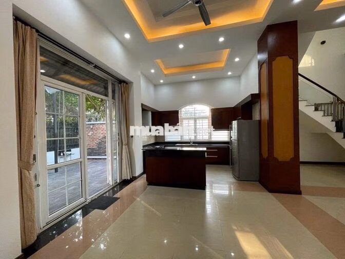 Cần cho thuê Biệt Thự HXT 111/3A Đặng Thùy Trâm P.13 Q.Bình Thạnh