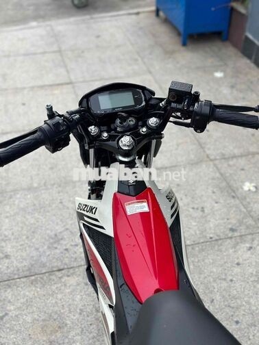 Suzuki Satria F150 2022 7000km Trắng, Đen, Đỏ Bstp