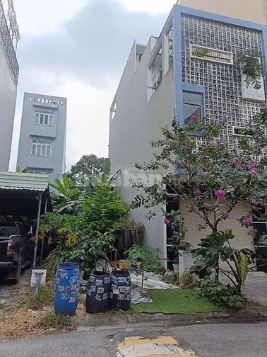 Chủ ngộp bán lô đất 130m2 Đ. Hồ Văn Tắng xã Tân Phú Trung Củ Chi, sổ h