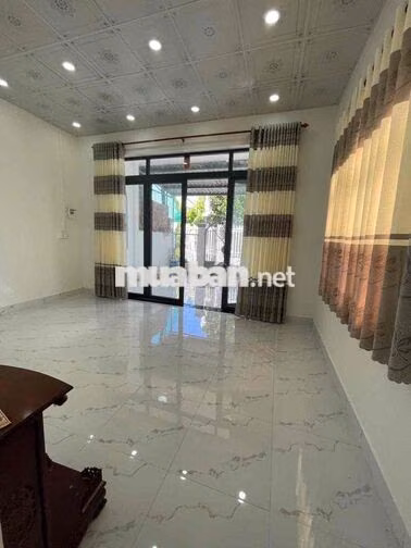 Nhà rộng mới 2 phòng hẻm đường Tầm Vu