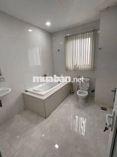 Phòng 50m2 Ban Công - Lê Đức Thọ  - Tách Bếp - Free Xe - Giá 7tr