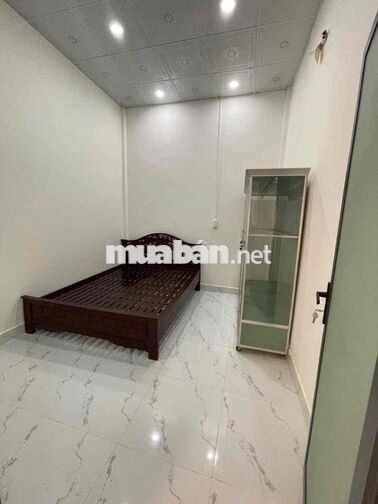 Nhà rộng mới 2 phòng hẻm đường Tầm Vu