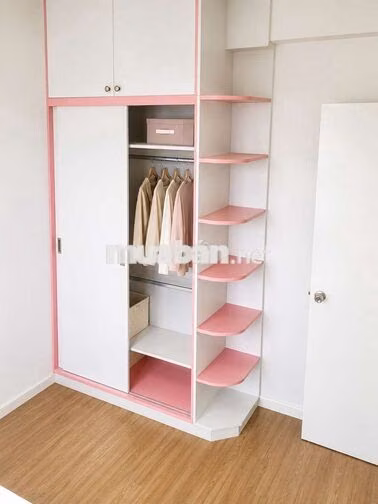 Bán căn góc 3pn tầng trung, giá mềm cho gia đình từ 2pn muốn up lên 3p