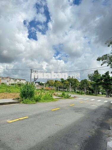 Bán gấp đất tại Phố Nguyễn Thiện Thuật, 1,8 tỷ, 95 m2, mặt tiền 12m