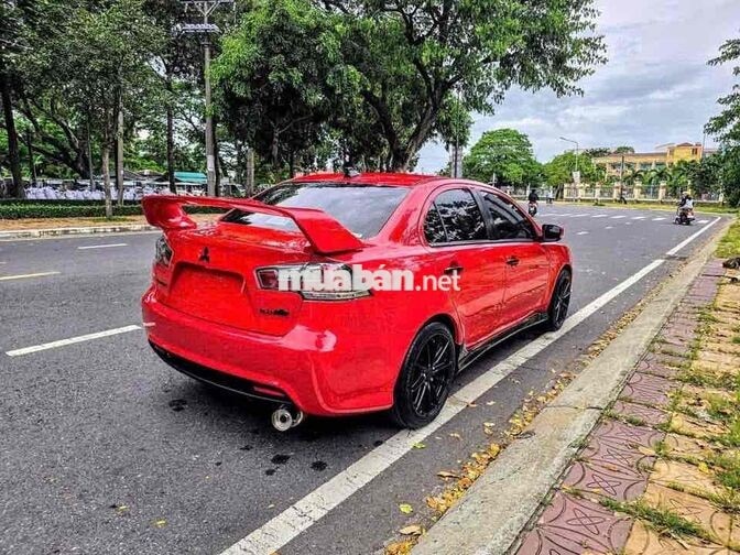 Mitsubishi Lancer I/O 2009 Đài Loan Đỏ