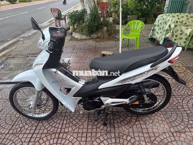 Honda Wave 50cc Trắng dep vĩnh long