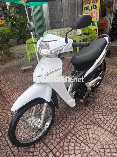 Honda Wave 50cc Trắng dep vĩnh long