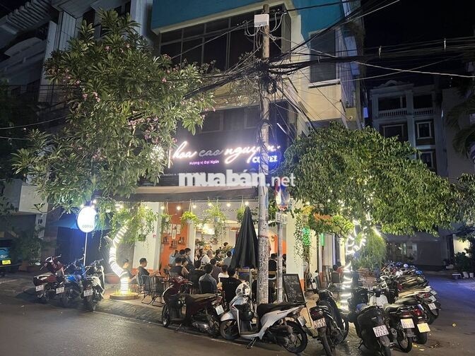 CẦN SANG NHƯỢNG GẤP QUÁN CAFE CĂN GÓC 300triệu
