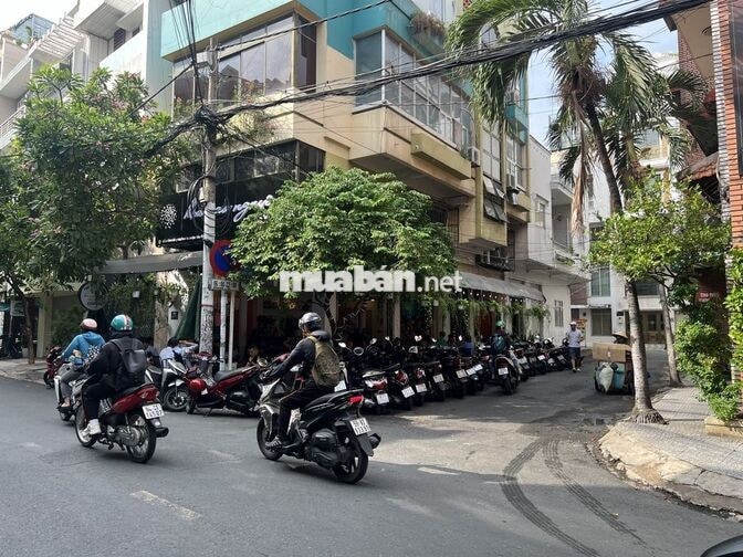 CẦN SANG NHƯỢNG GẤP QUÁN CAFE CĂN GÓC 300triệu