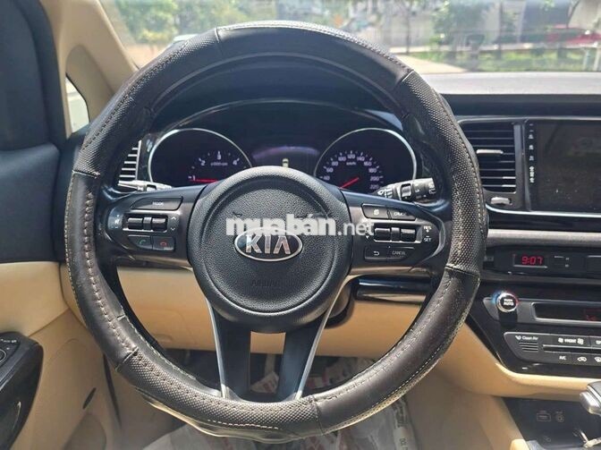 SEDONA 2.2L SX 2018 FULL DẦU 108000KM CÓ TRẢ GÓP