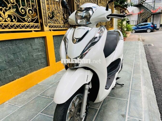 Honda Lead Trắng 2024 máy 125cc bao mới chinh chủ