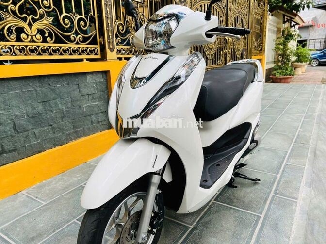 Honda Lead Trắng 2024 máy 125cc bao mới chinh chủ