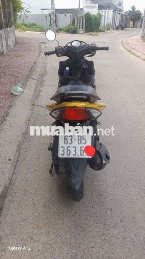 Suzuki SKYRIVE 125cc Vàng