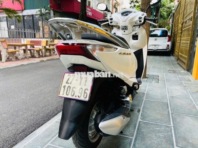 Honda Lead Trắng 2024 máy 125cc bao mới chinh chủ