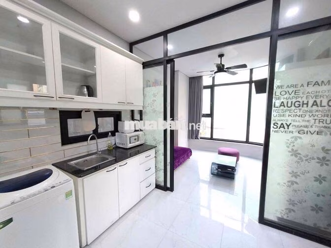 354/6 Võ Văn Kiệt, P. Cô Giang, Quận 1 Phòng 2 lầu 1, Phòng 3 lầu 2 -