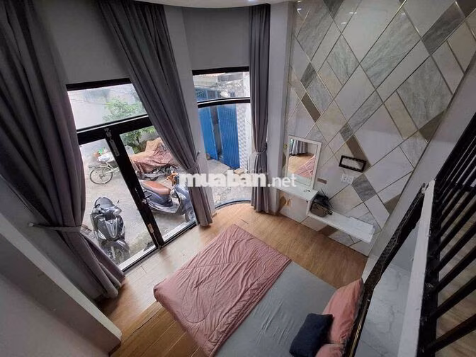 354/6 Võ Văn Kiệt, P. Cô Giang, Quận 1. Phòng 1 giá 8,5tr, trệt, có gá