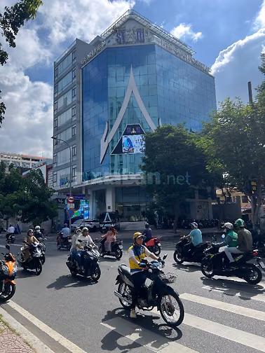 📍 Buillding góc 2 mặt tiền 396B Nguyễn Trãi - Nguyễn Cảnh Chân, P.Ngu